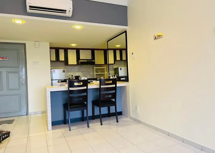 Selat Horizon Condominium By Myplace